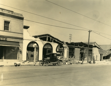 Santa Barbara 1925 Earthquake Damage - 400 Block State Street