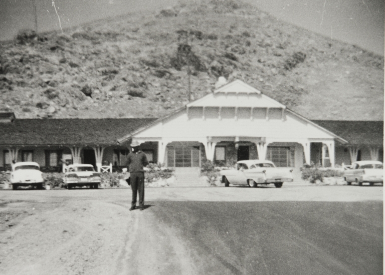 Maurice Prince, MaDonna Inn, Honeymoon Suite, San Luis Obispo : 1960