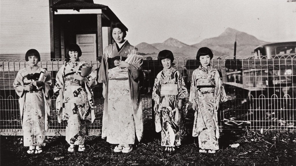 Japanese School on the Eto Farm : Los Osos about 1930 ; Alice Eto teaching girls Japanese dancing.