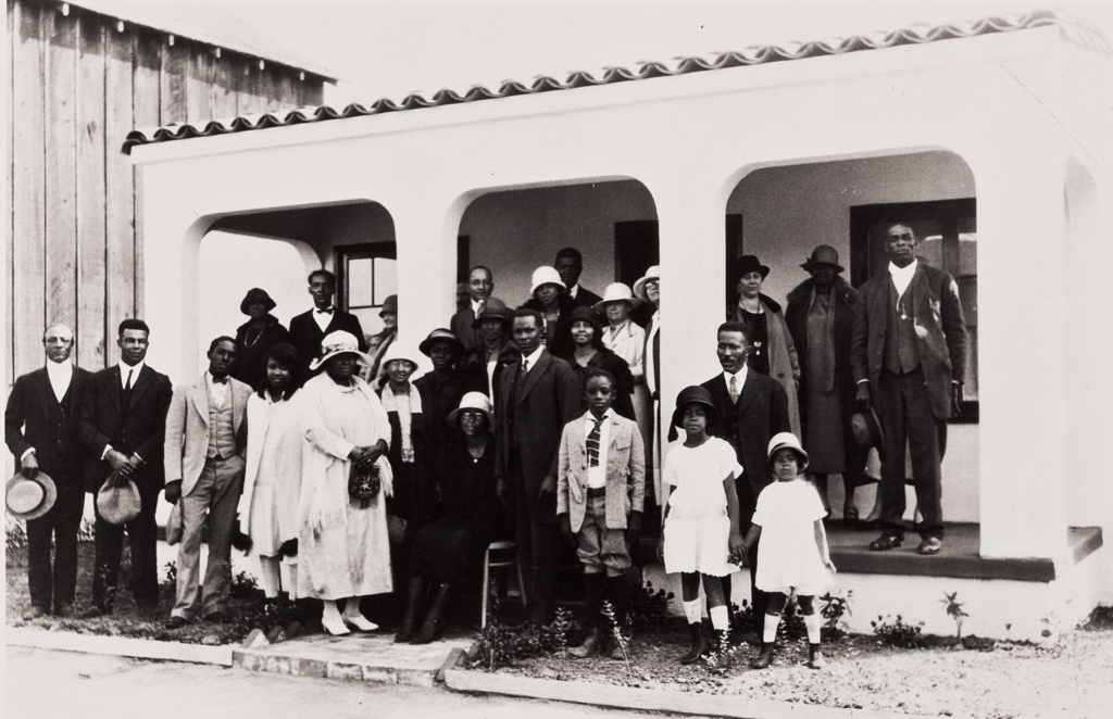 A gathering at a Santa Barbara home in 1926 ; civic leader Pearl Chase is standing third from right.